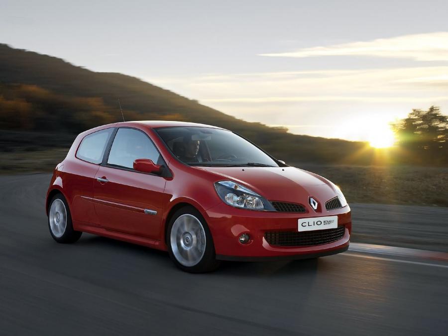  Renault Clio R.S. 2.0 16V 2006 года  (фото 51 из 125)